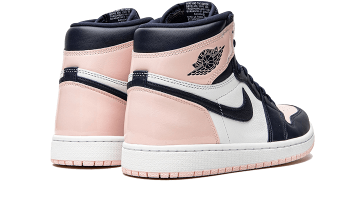 air-jordan-1-high-og-atmosphere-bubble-gum-ddd5b9-3