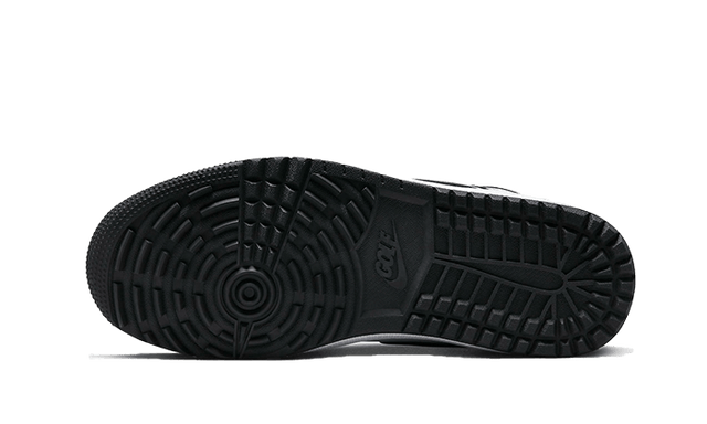 air-jordan-1-high-golf-panda-ddd5b9-3