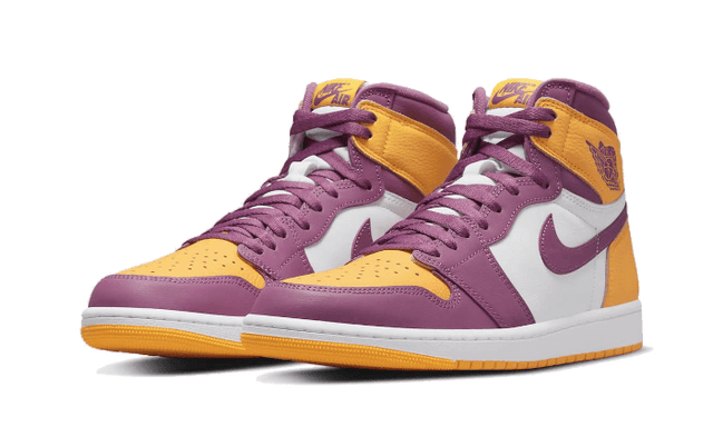 air-jordan-1-high-og-brotherhood-ddd5b9-3