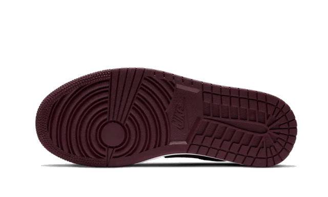 air-jordan-1-low-dark-beetroot-black-ddd5b9-3