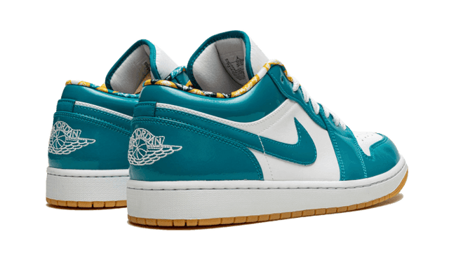 air-jordan-1-low-se-barcelona-print-ddd5b9-3