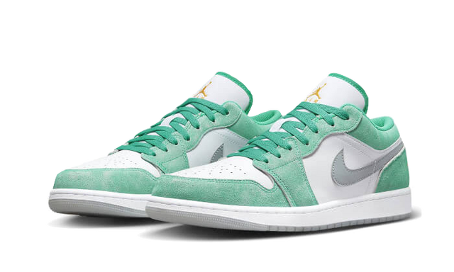 air-jordan-1-low-se-new-emerald-grey-ddd5b9-3