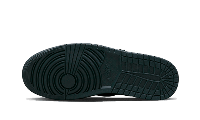 air-jordan-1-low-sp-travis-scott-black-phantom-ddd5b9-3