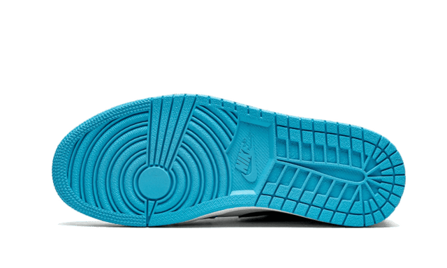 air-jordan-1-low-unc-2021-ddd5b9-3