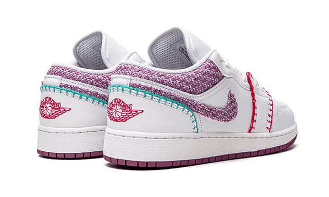 air-jordan-1-low-white-light-bordeaux-ddd5b9-3