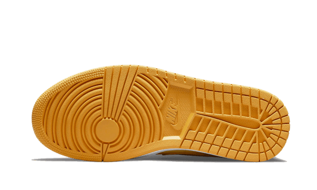 air-jordan-1-low-yellow-strike-ddd5b9-3
