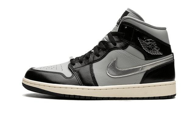 air-jordan-1-mid-black-chrome-ddd5b9-3