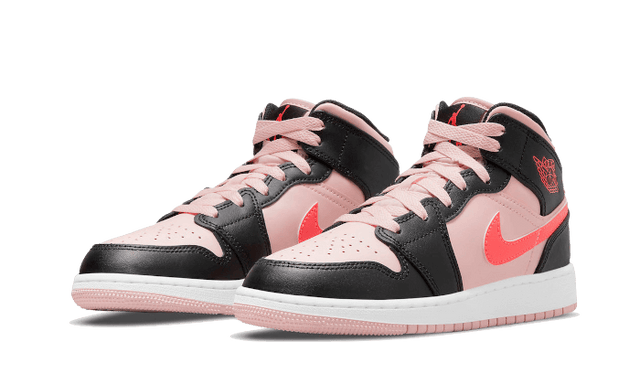 air-jordan-1-mid-black-pink-crimson-ddd5b9-3