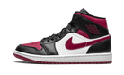 air-jordan-1-mid-bred-toe-ddd5b9-3