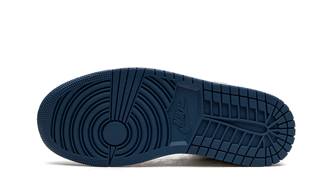 air-jordan-1-mid-french-blue-ddd5b9-3