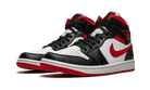 air-jordan-1-mid-gym-red-black-white-ddd5b9-3