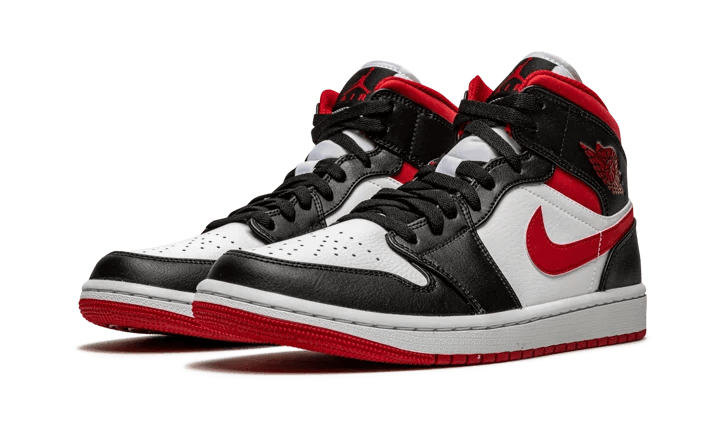 air-jordan-1-mid-gym-red-black-white-ddd5b9-3