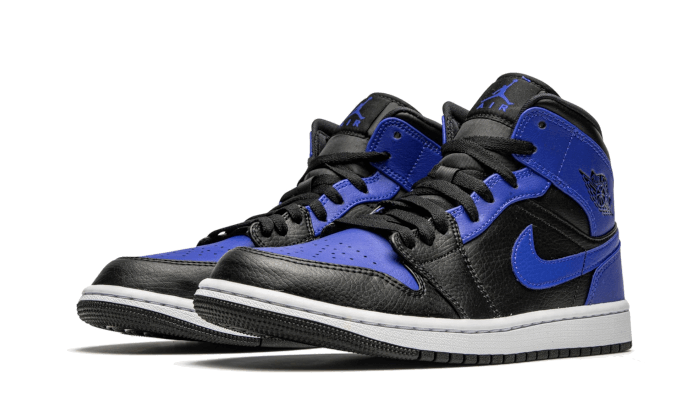 air-jordan-1-mid-hyper-royal-tumbled-leather-ddd5b9-3