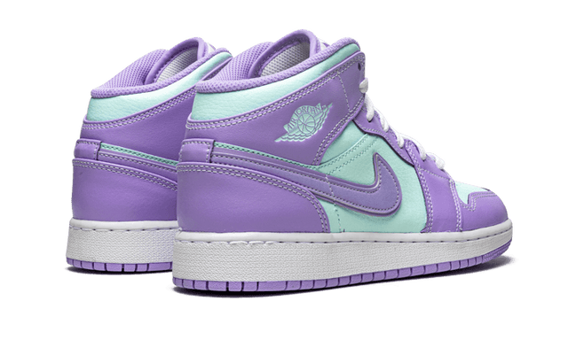 air-jordan-1-mid-purple-aqua-ddd5b9-3