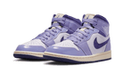 air-jordan-1-mid-purple-chenille-ddd5b9-3