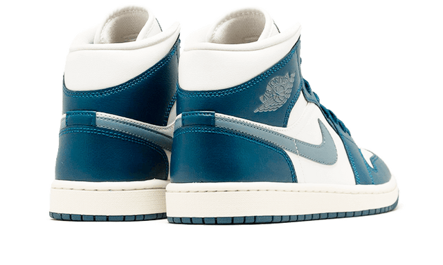 air-jordan-1-mid-sky-j-french-blue-ddd5b9-3