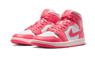 air-jordan-1-mid-strawberries-and-cream-ddd5b9-3