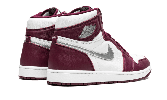 air-jordan-1-retro-high-og-bordeaux-ddd5b9-3