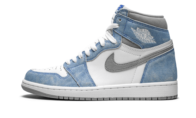 air-jordan-1-retro-high-og-hyper-royal-ddd5b9-3