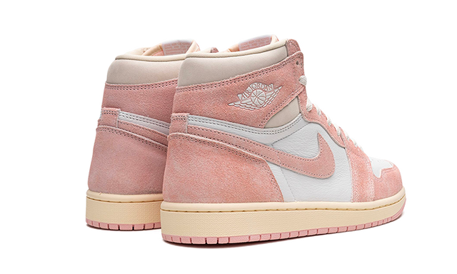 air-jordan-1-retro-high-og-washed-pink-ddd5b9-3