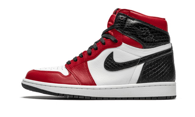 air-jordan-1-retro-high-satin-snake-chicago-ddd5b9-3