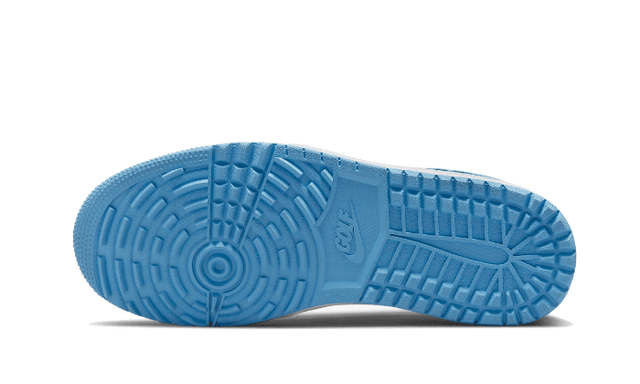 air-jordan-1-retro-low-golf-unc-ddd5b9-3