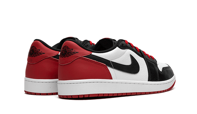 air-jordan-1-retro-low-og-black-toe-ddd5b9-3