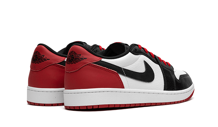 air-jordan-1-retro-low-og-black-toe-ddd5b9-3