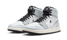 air-jordan-1-zoom-cmft-2-chrome-swoosh-ddd5b9-3