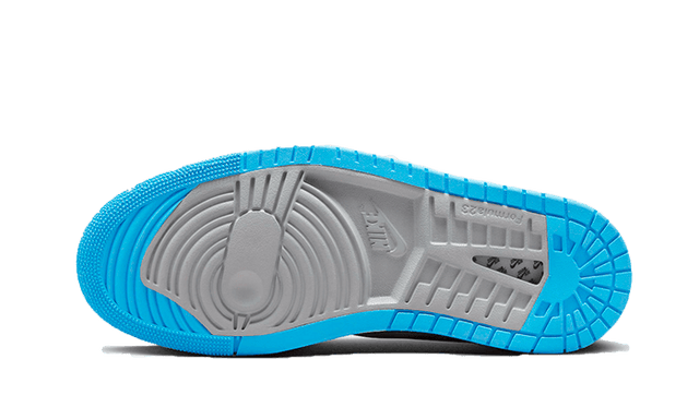 air-jordan-1-zoom-cmft-2-university-blue-grey-ddd5b9-3