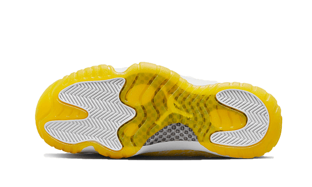 air-jordan-11-retro-low-yellow-snakeskin-ddd5b9-3