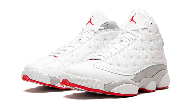 air-jordan-13-wolf-grey-ddd5b9-3