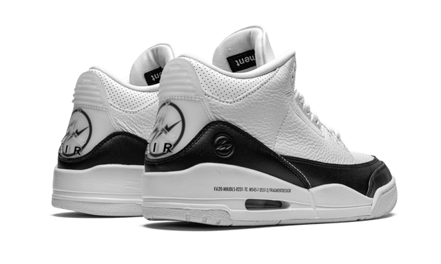 air-jordan-3-retro-fragment-white-black-ddd5b9-3