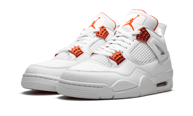 air-jordan-4-retro-metallic-orange-ddd5b9-3