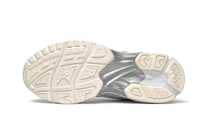 gel-kayano-14-jjjjound-silver-white-ddd5b9-3