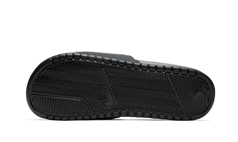 benassi-stussy-off-noir-ddd5b9-3