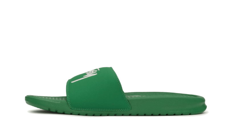 benassi-stussy-pine-green-ddd5b9-3