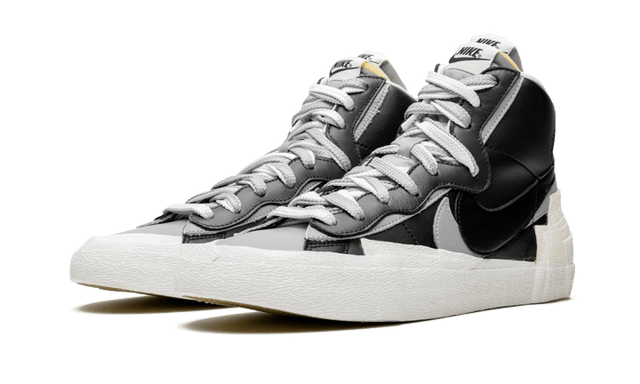 blazer-mid-sacai-black-grey-ddd5b9-3