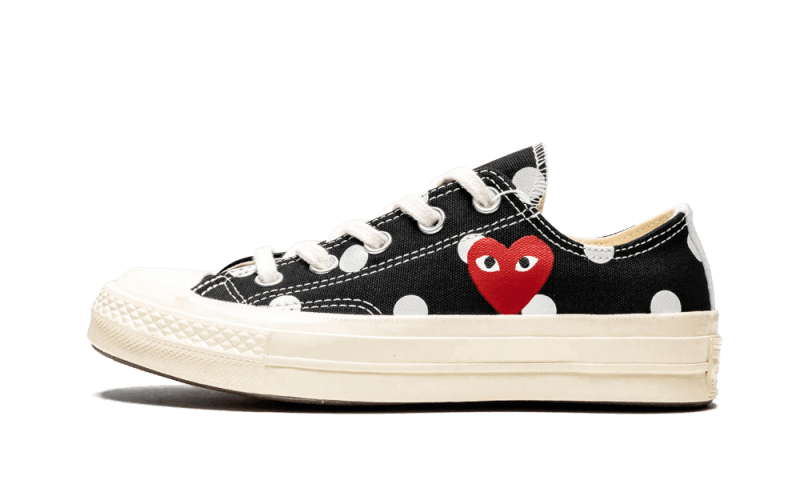 chuck-taylor-all-star-70s-ox-comme-des-garons-play-polka-dot-black-ddd5b9-3