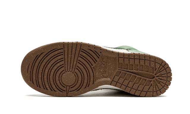 dunk-high-next-nature-summit-white-ddd5b9-3