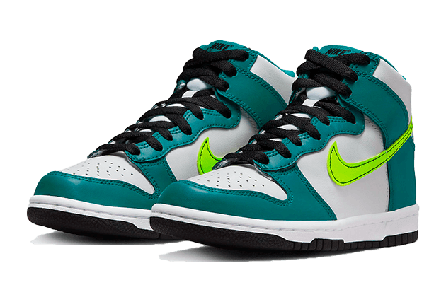 dunk-high-volt-bright-spruce-ddd5b9-3