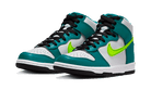 dunk-high-volt-bright-spruce-ddd5b9-3