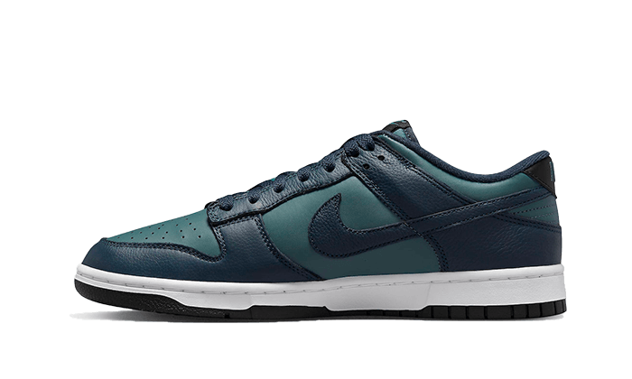 dunk-low-armory-navy-ddd5b9-3