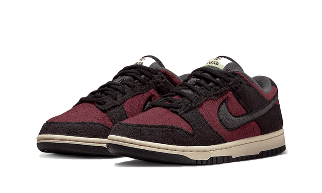 dunk-low-se-fleece-burgundy-crush-ddd5b9-3