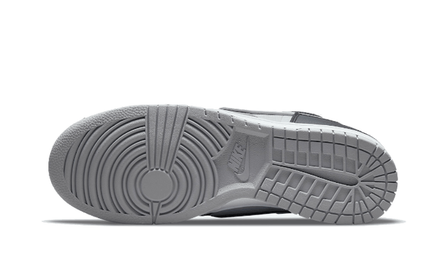 dunk-low-scrap-wolf-grey-ddd5b9-3