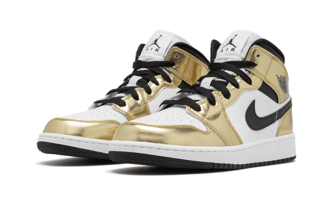 air-jordan-1-mid-white-metallic-gold-ddd5b9-3