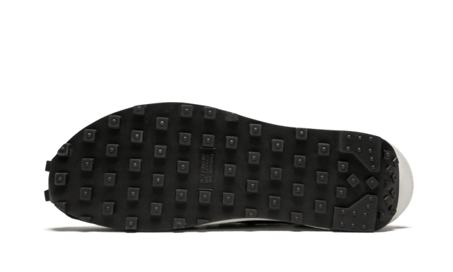 ld-waffle-sacai-black-anthracite-ddd5b9-3