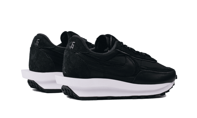 ld-waffle-sacai-triple-black-ddd5b9-3