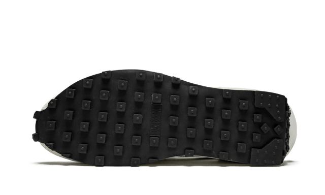 ld-waffle-sacai-white-grey-ddd5b9-3