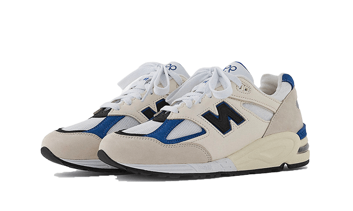 990-v2-made-in-usa-white-blue-ddd5b9-3